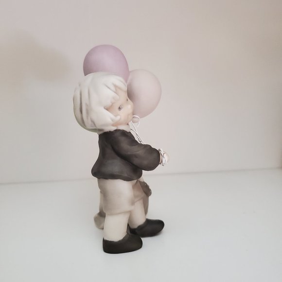 Kim Anderson Figurine - Picture 4 of 6